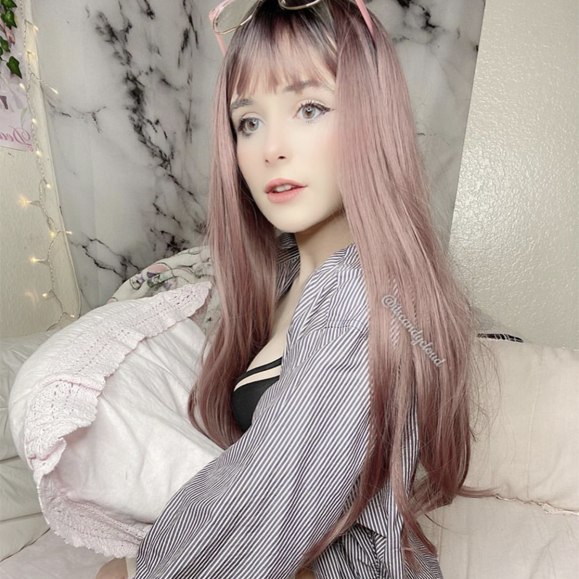 Review for Cute long straight wig yv42802