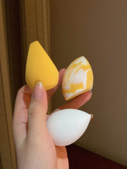 Creamy Yellow Beauty Egg Set YV475748