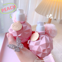 Peach Milk Hand Cream YV47539