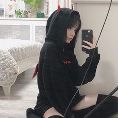 Review from Devil Black Hoodie YV41107