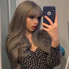 Review for Lisa with the same gray wig YV42520