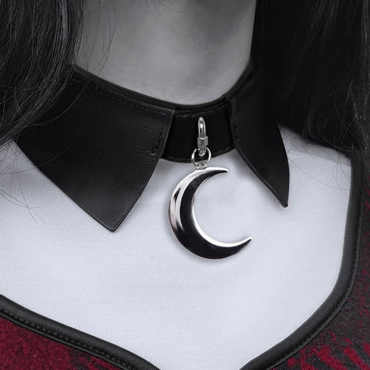 Dark crescent moon lolita necklace YV42398