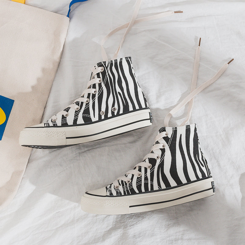 Zebra canvas shoes YV41131