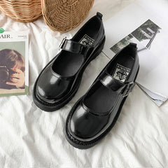 Japanese black leather shoes (size 38) yv0218