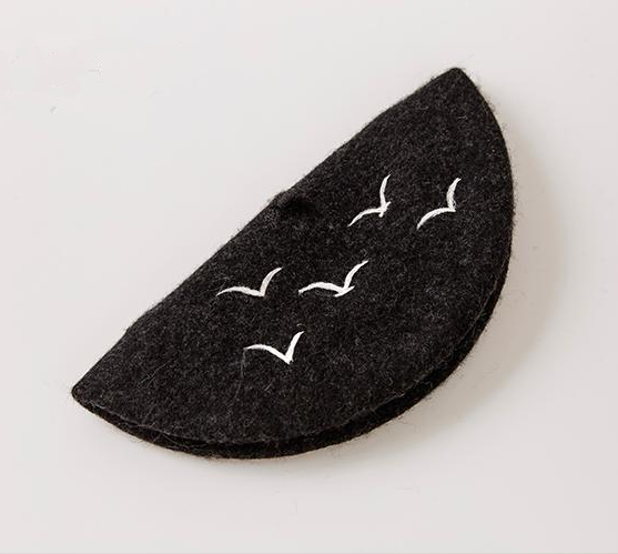 Cute Swallow Flying Beret Hat YV40077