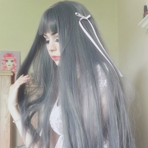 Review For  Blue Gray Long Straight Fluffy Wig YV40472