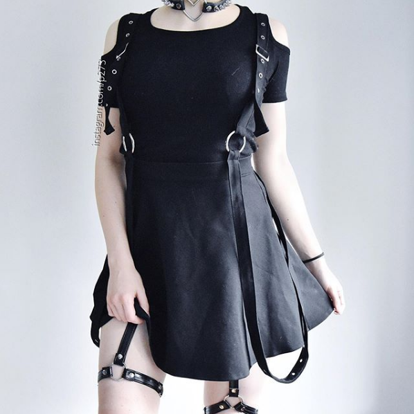 Review For Chic Black Strap Skirt YV41067