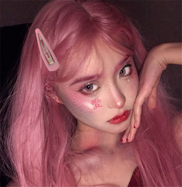 REVIEW FOR LOLITA PINK LONG STRAIGHT WIG YV42088 main image 0