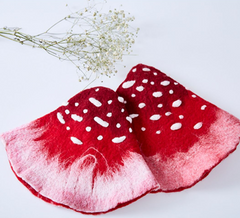 Cute mushroom red beret yv42597
