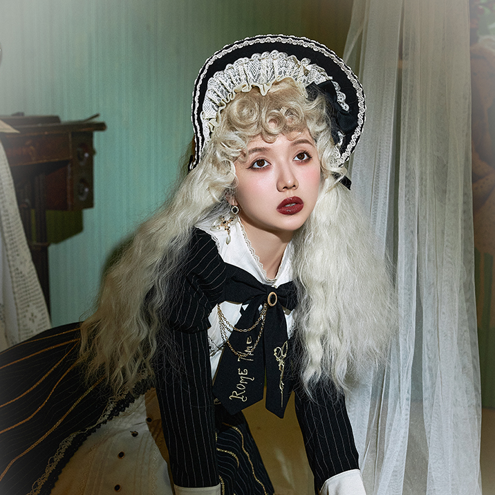 Lolita Retro Roman Volume Wig yv30787