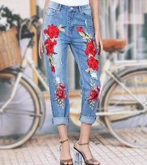 Fashion Floral Embroidered Distressed Jeans YV17015