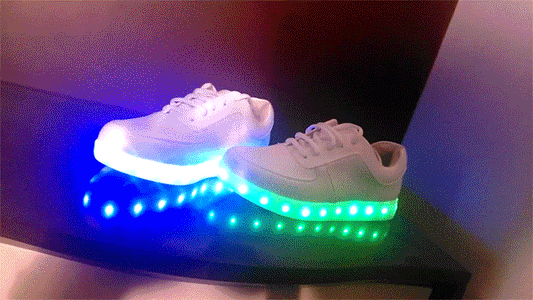 Korea couples LED colorful fluorescent USB charging light shoes YV2196