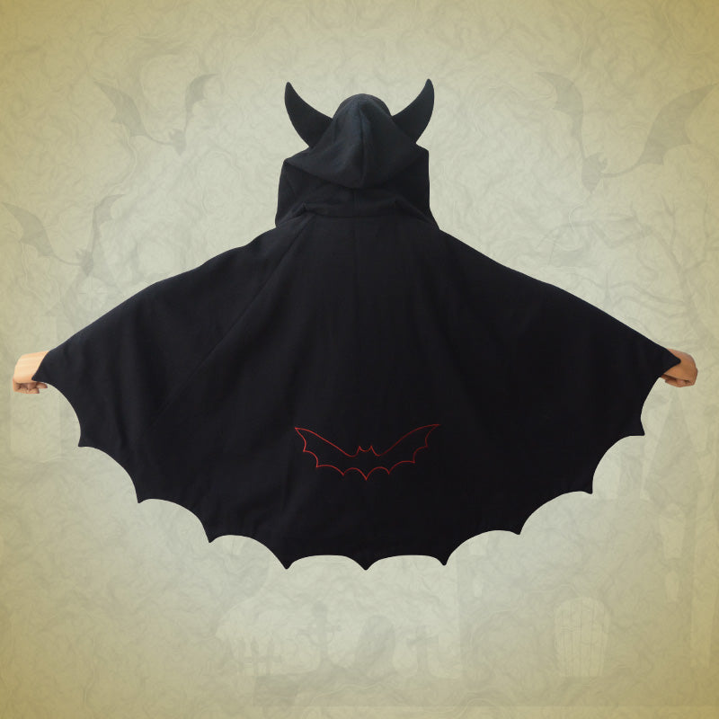 Little devil bat cloak YV43466
