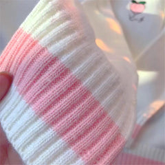Kawaii Peach Strawberry Embroidery Sweater yv40526
